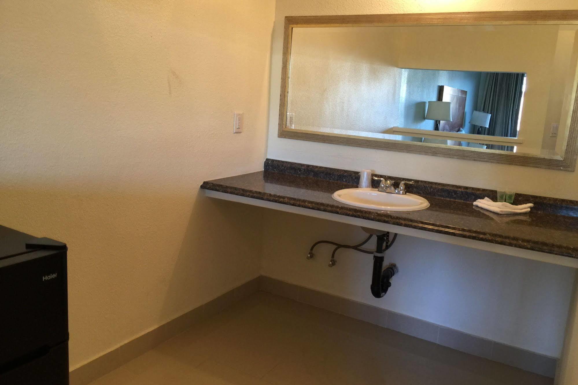 لوس أنجلوس M Motel El Monte المظهر الخارجي الصورة