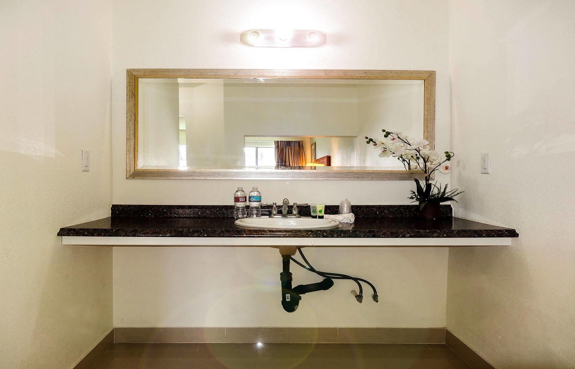 لوس أنجلوس M Motel El Monte المظهر الخارجي الصورة